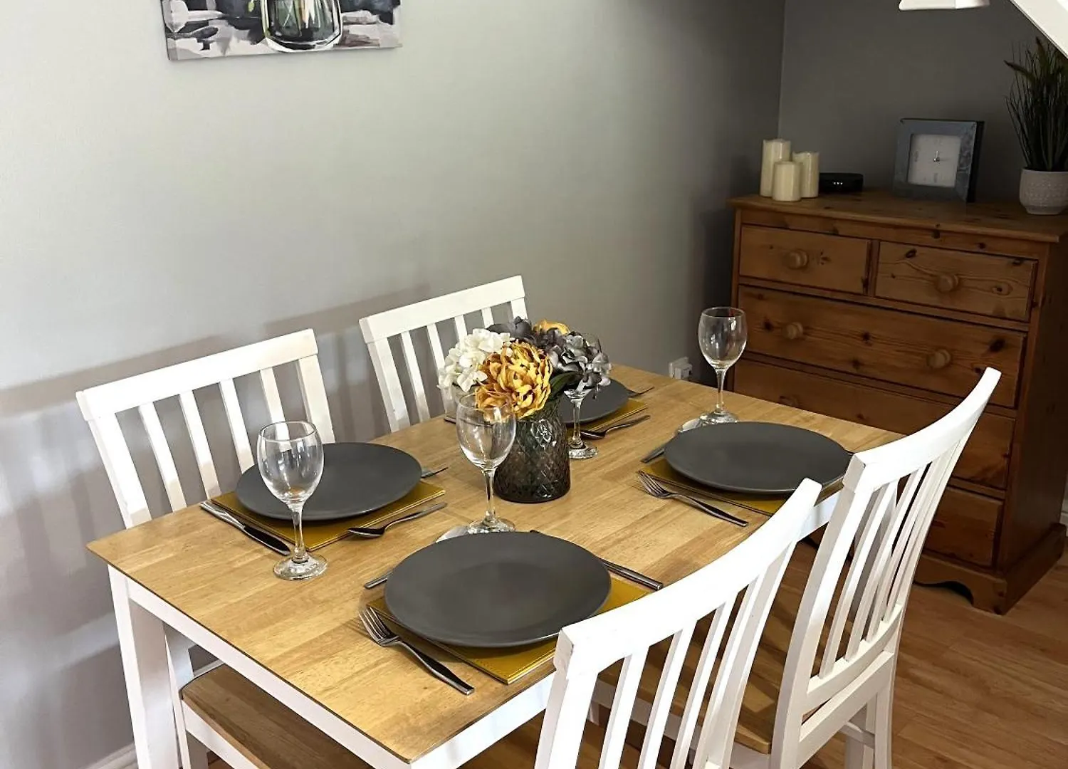 Claygate Place - Entire 2 Bed House, Off Street Parking - Perfect For Holiday Breaks Or Contractors 노팅엄